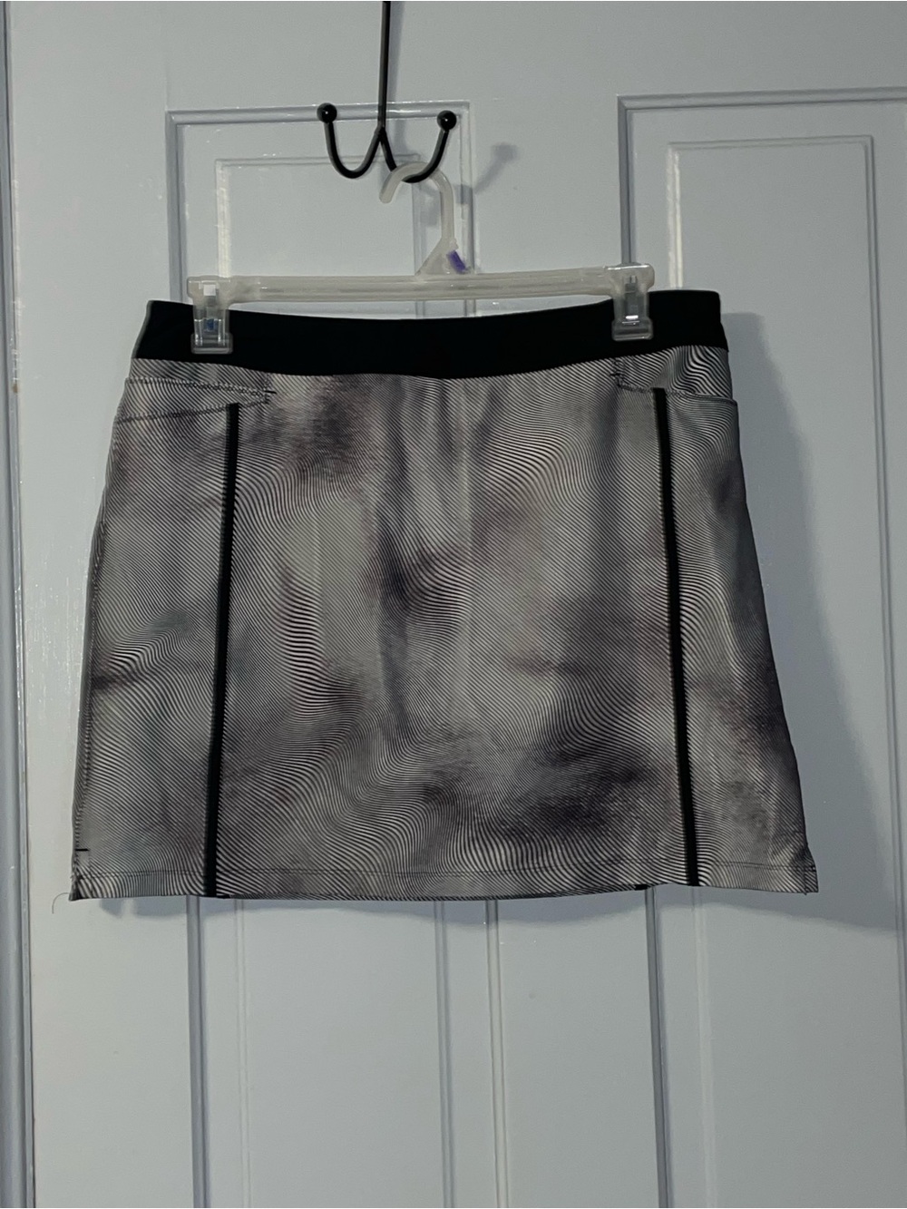 adidas Gray & Black Optical-Print Skort